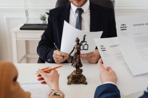 Faites appel à un avocat en divorce à Angers pour votre affaire